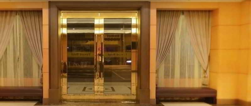 Fuward Hotel Tajnan Kültér fotó